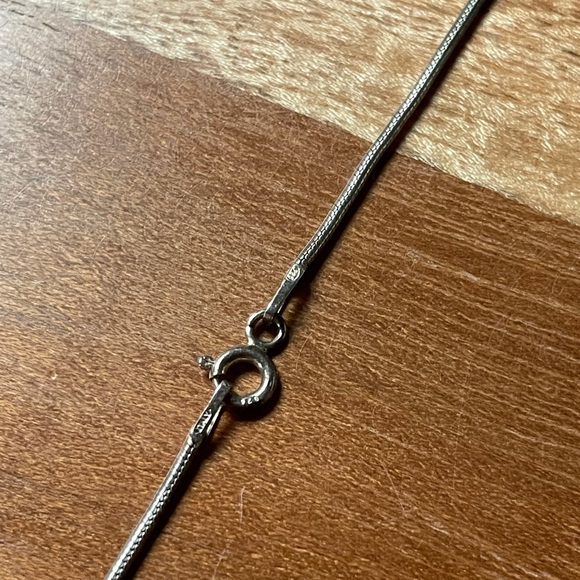 Vintage | Mother Of Pearl Statement Necklace - Picture 13 of 17